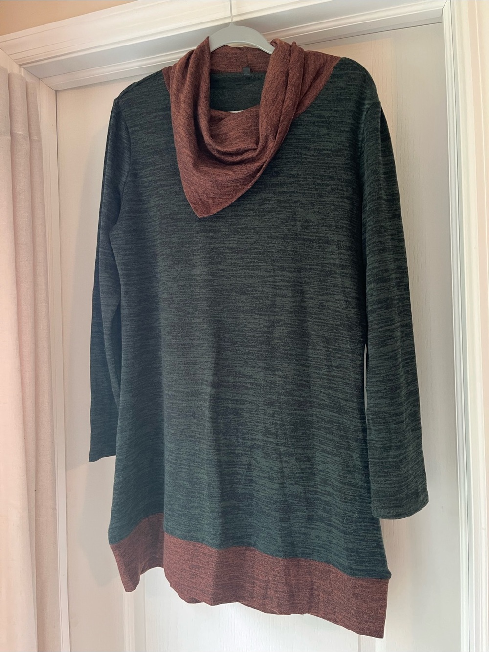 Women’s Two-Tone Green and Brown Cowl Neck Sweater